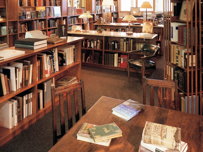 Powell's City of Books